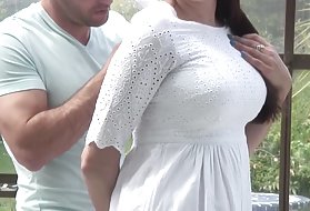 Se video porno fucking hot gamle moms sutte og kneppe unge cock