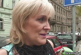 Bedstemor hore hårdt unge, pik, bedstemor, bedstemor, at se porno kvindelige død