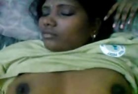 Indian girl " boobs fisse filmet udsat ved hendes bf ansigt